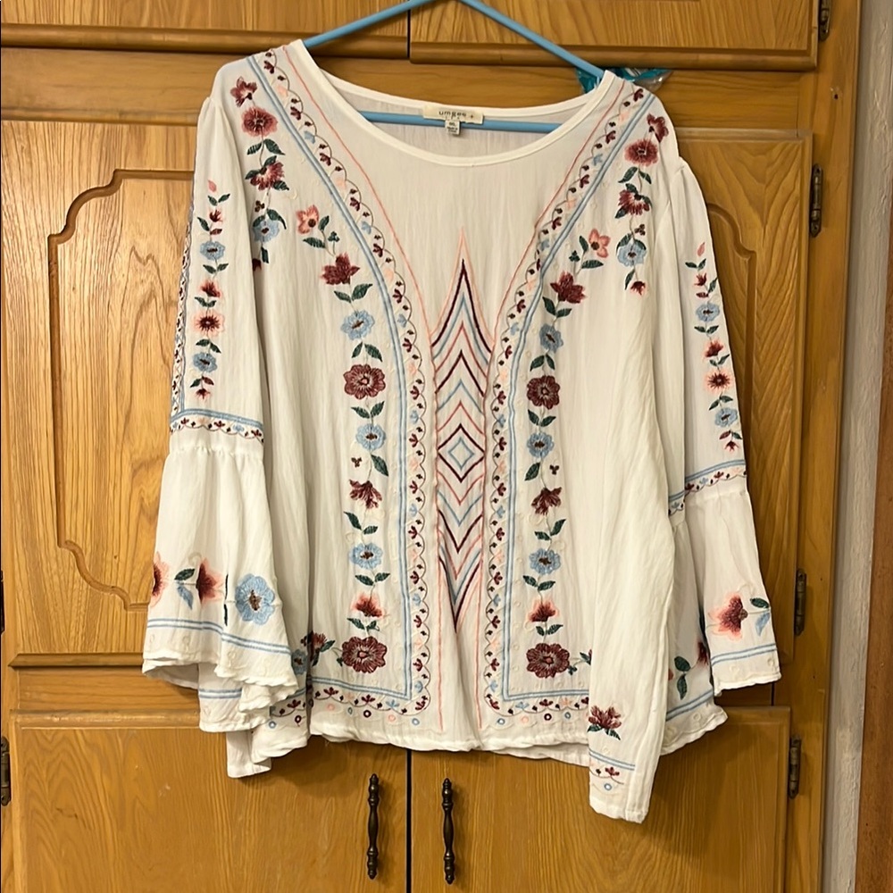 Umgee White Embellished Blouse Relaxed Fit size 1X